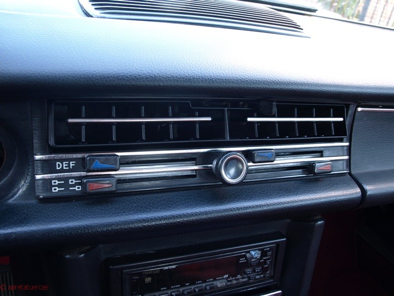 El sistema de calefacción y ventilación del Mercedes W114 / W115.