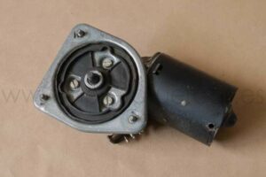 motor limpiaparabrisas Mercedes gama W114 y W115