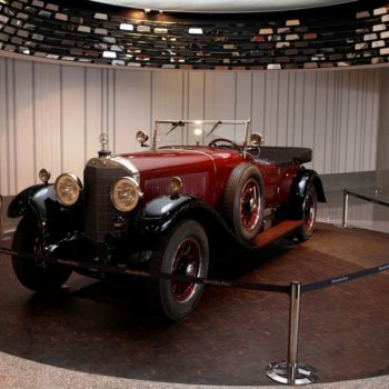 Visita al Museo Mercedes Benz Stuttgart.