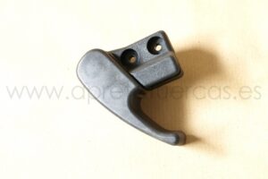 empuñadura de apertura de capó